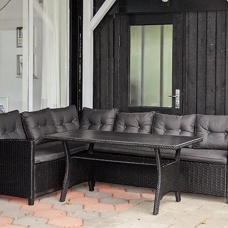 Three-bedroom Holiday In 8 Tatil Evi *
